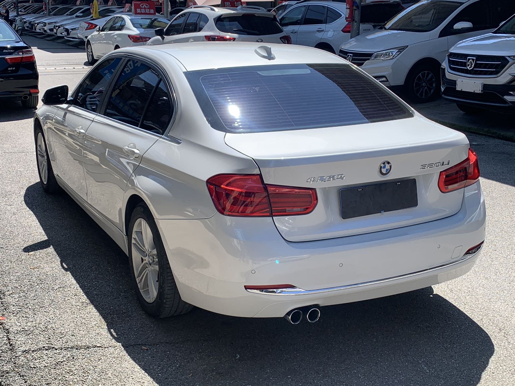 BMW 3 Series 2017 car image #8