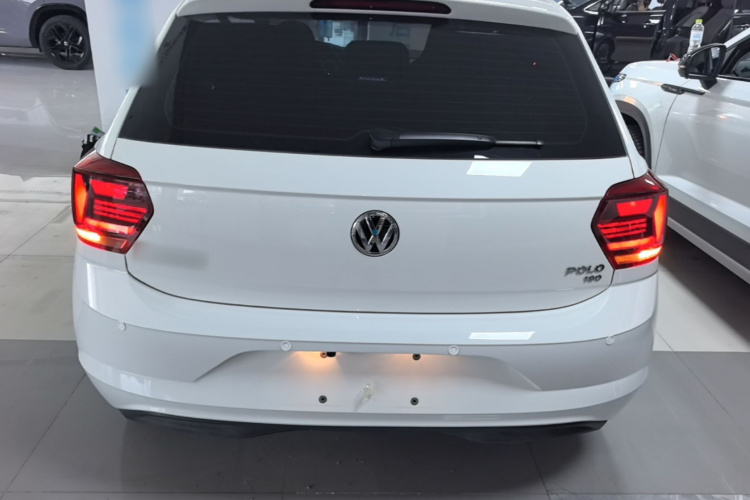 Volkswagen Polo 2020 car image #6