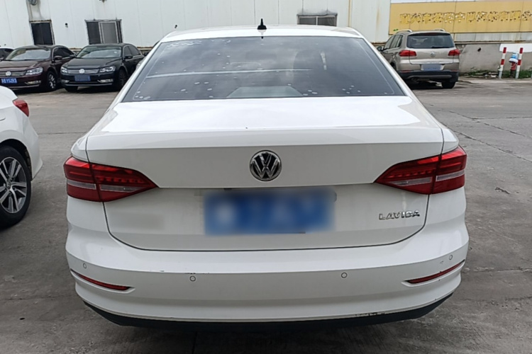 Volkswagen Lavida 2020 car image #4