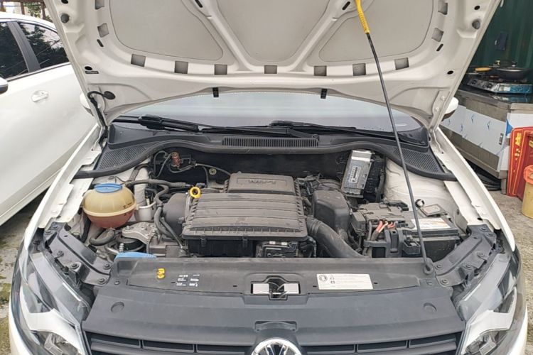 Volkswagen Polo 2018 car image #20