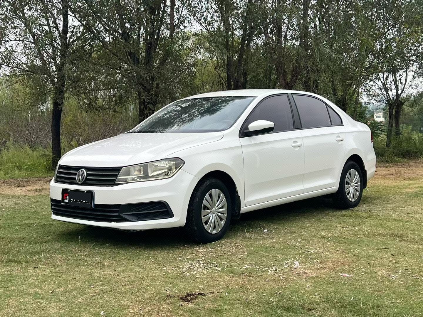 Volkswagen Santana 2019 car image 