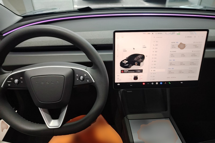 Tesla Model 3 2025 car image #10