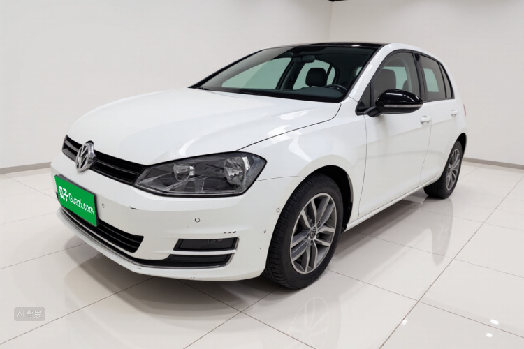 Volkswagen Golf 2017 car image #2