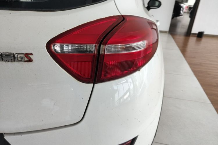 GEELY Emgrand GS 2018 car image #8