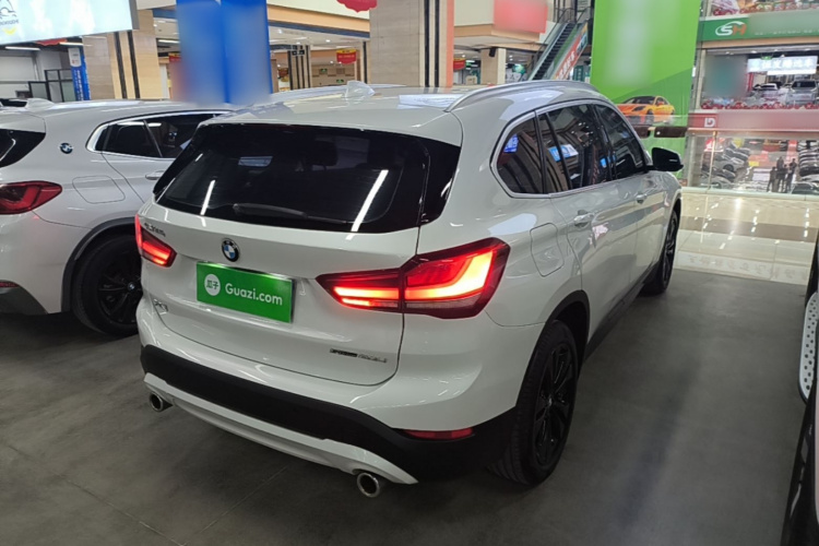 BMW X1 2021 صورة سيارة #7