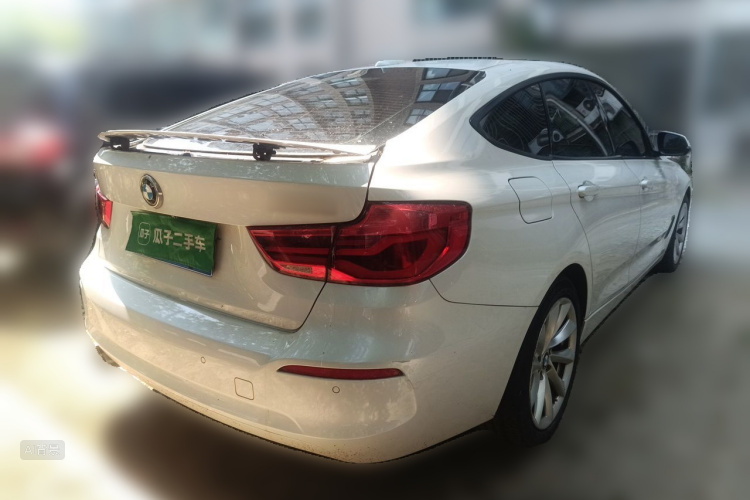 BMW 3 Series GT 2018 #7 BMW 3 Series GT 2018 car image #7