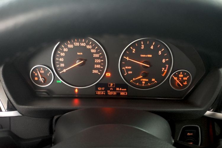 BMW 3 Series 2016 #16 BMW 3 Series 2016 image de voiture #16