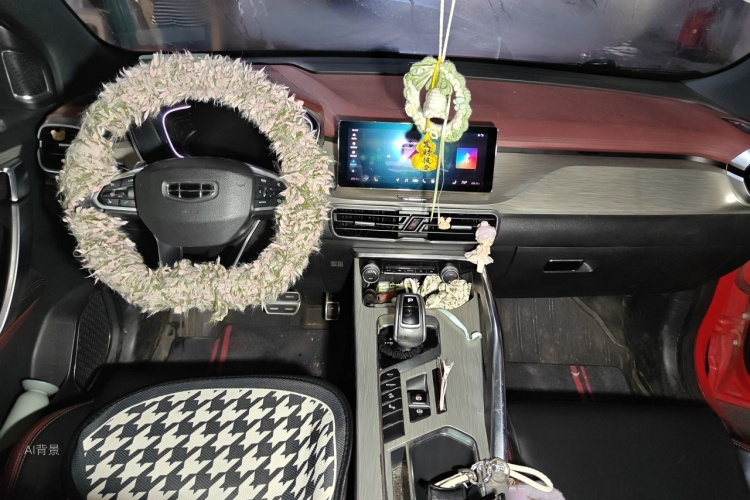 GEELY Coolray 2019 immagine di auto #11
