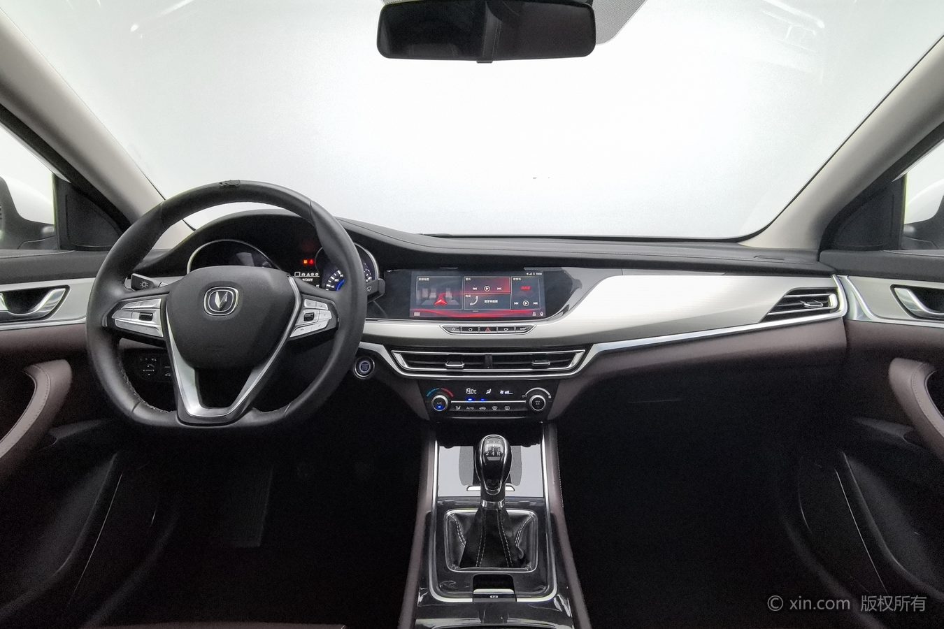Changan Eado 2018 car image #12