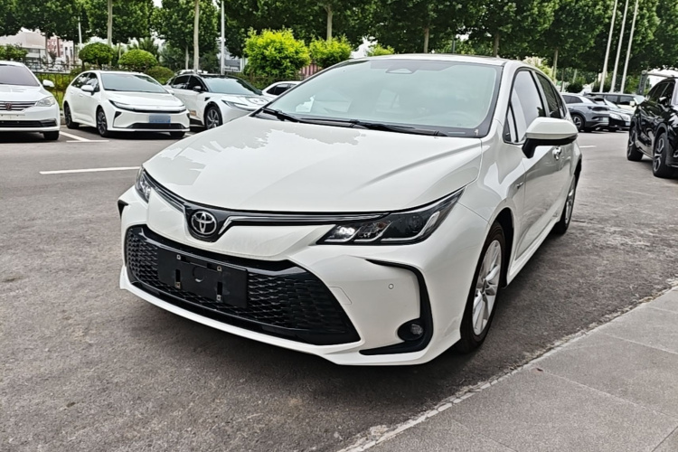 Toyota Corolla 2025 #2 Toyota Corolla 2025 car image #2