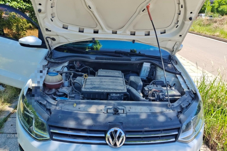 Volkswagen Polo 2015 #22 Volkswagen Polo 2015 car image #22