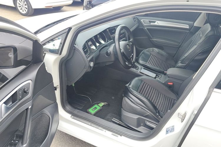 Volkswagen Golf 2019 #16 Volkswagen Golf 2019 car image #16