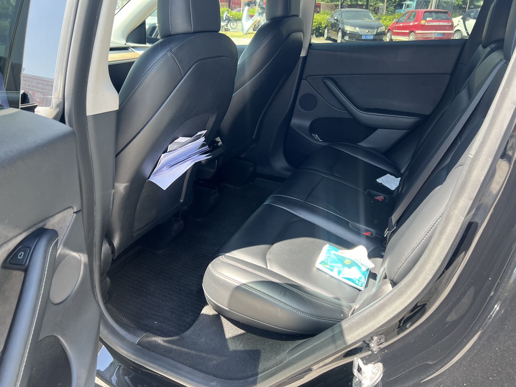Tesla Model Y 2022 #5 Tesla Model Y 2022 صورة سيارة #5