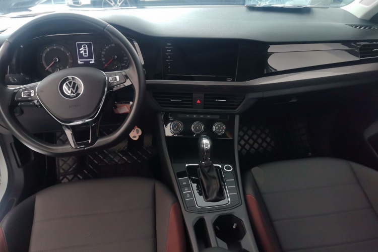 Volkswagen Bora 2021 صورة سيارة #10