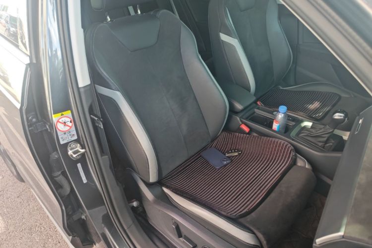 Audi Q3 2021 car image #24