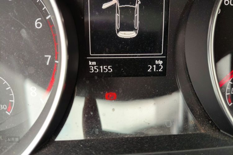 Volkswagen Golf 2020 car image #14