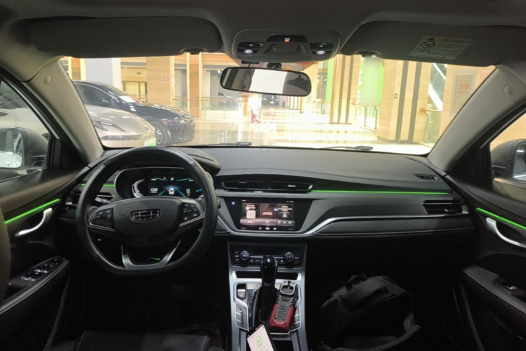 GEELY Emgrand 2021 car image #10