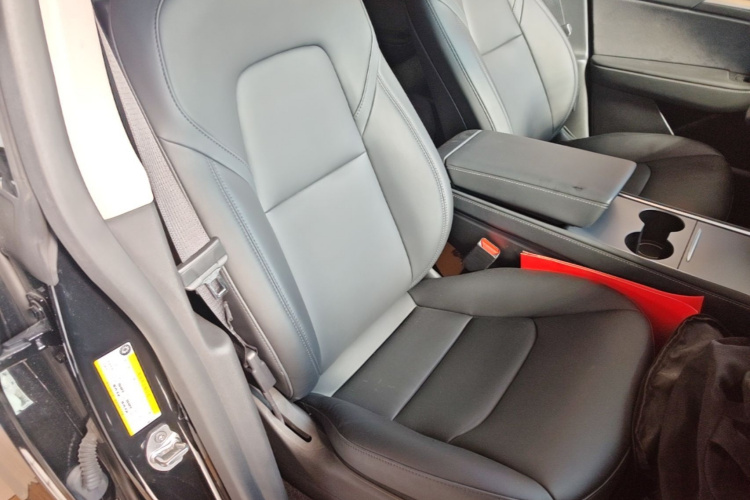 Tesla Model Y 2021 #24 Tesla Model Y 2021 car image #24