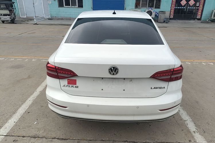 Volkswagen Lavida 2020 #4 Volkswagen Lavida 2020 car image #4
