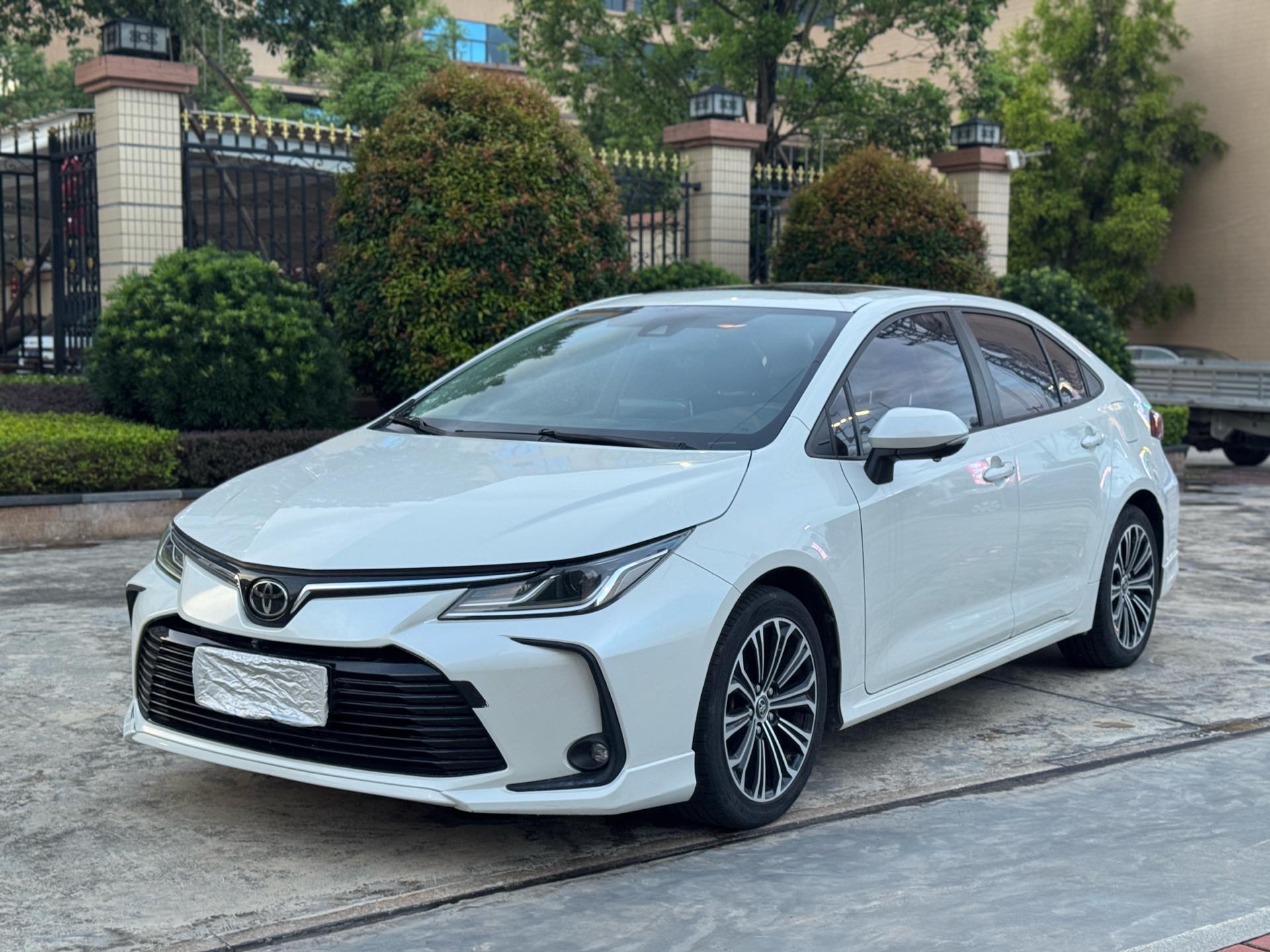 Toyota Corolla 2019 car image 