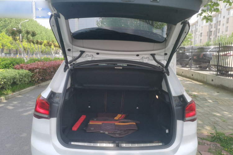 BMW X1 2020 imagen de coche #21