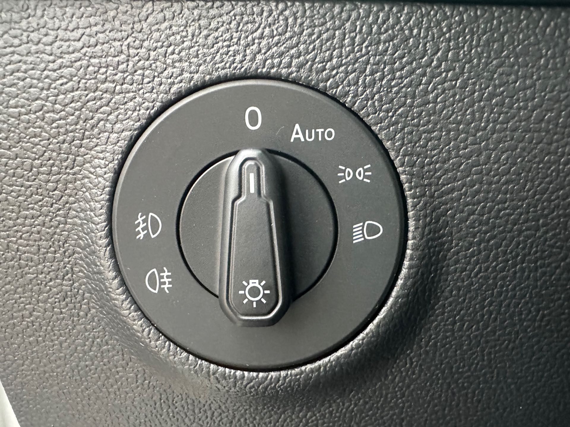 2022 #11 2022 car image #11