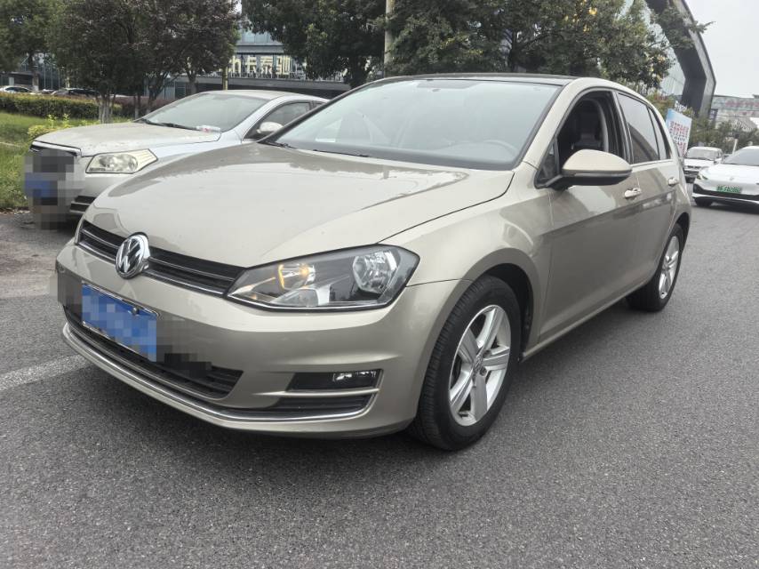 Volkswagen Golf 2017 car image 