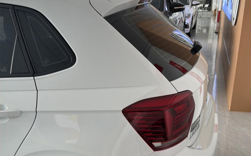 Volkswagen Polo 2024 car image #9