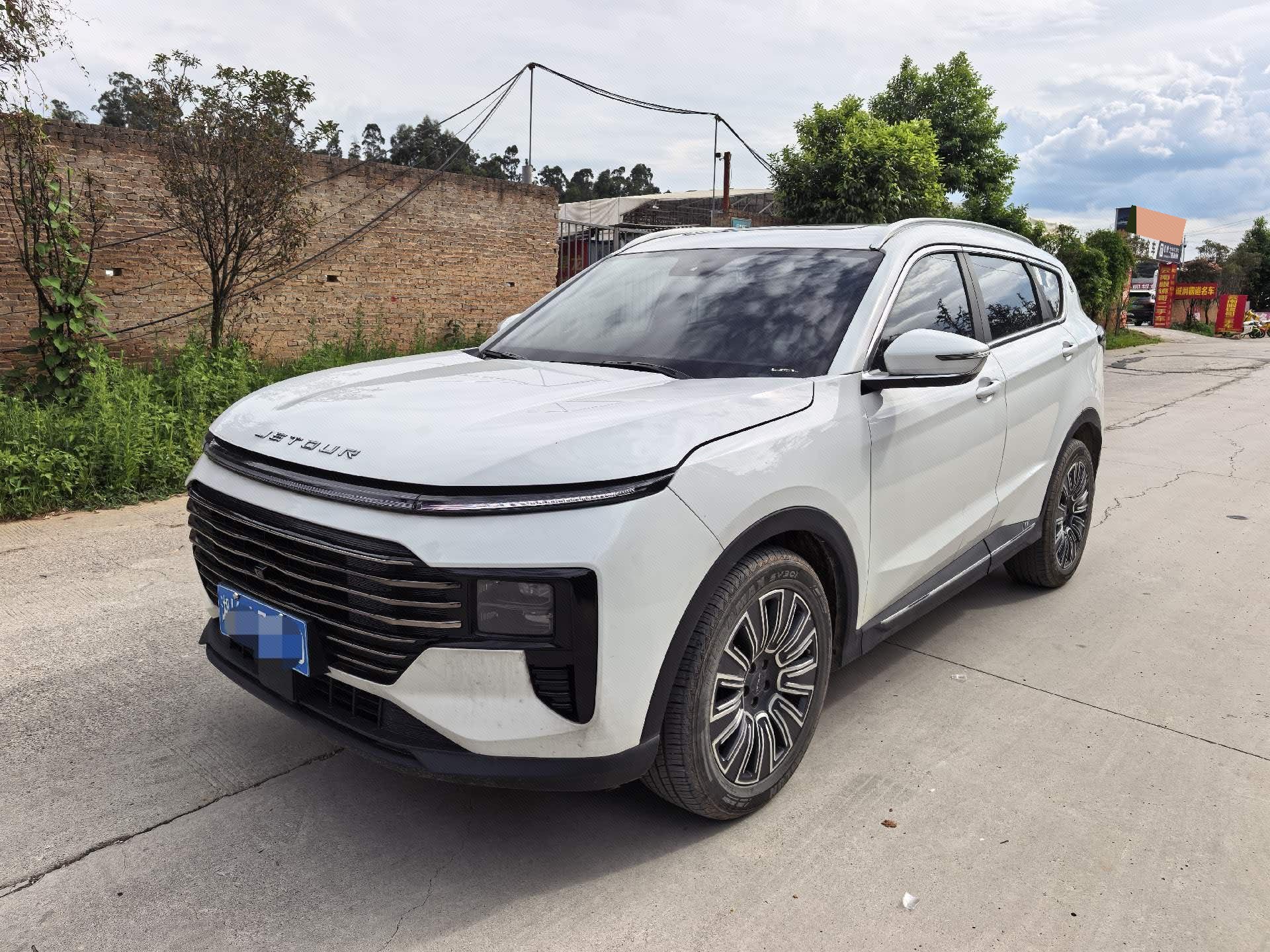 Jetour X70 PLUS 2025 car image 