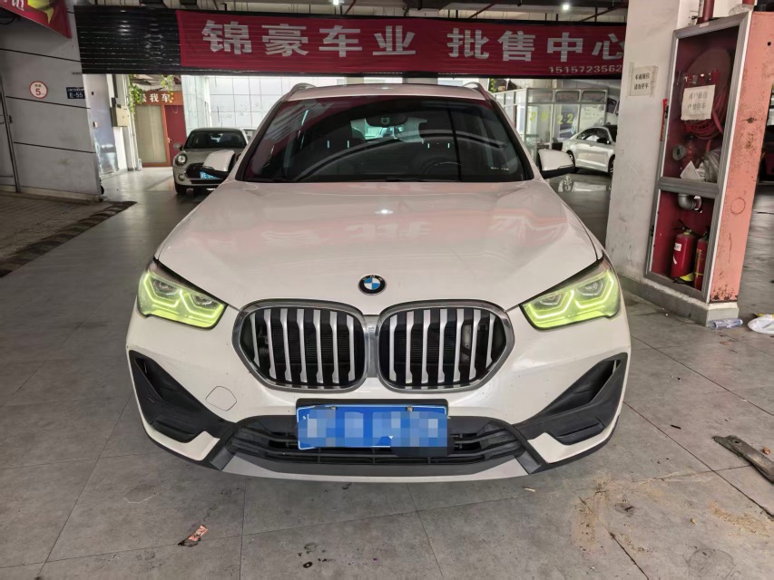 BMW X1 2021 car image #2