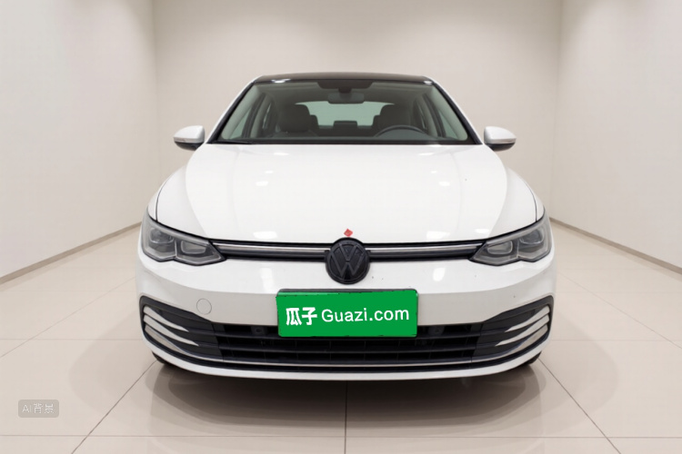 Volkswagen Golf 2022 صورة سيارة #3