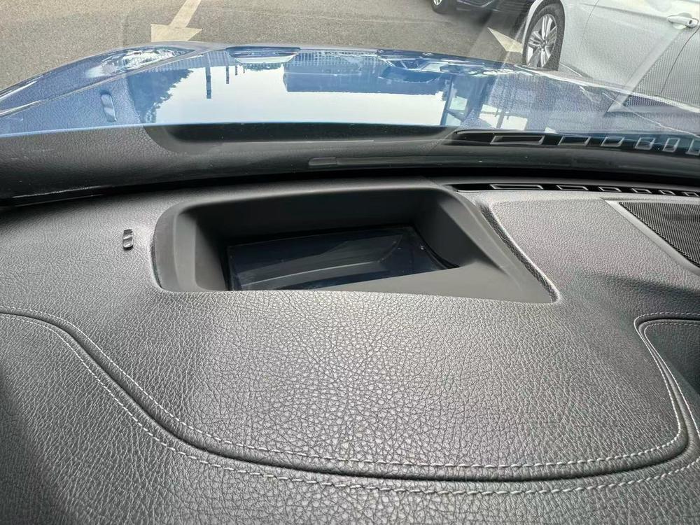BMW 3 Series 2019 #8 BMW 3 Series 2019 car image #8