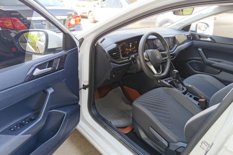 Volkswagen Lavida 2023 car image #16