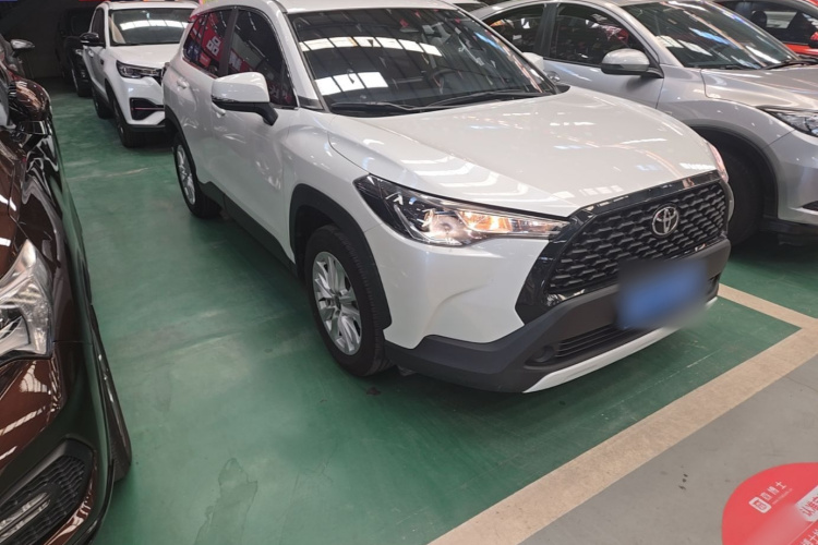 Toyota Corolla Cross 2024 #6 Toyota Corolla Cross 2024 صورة سيارة #6