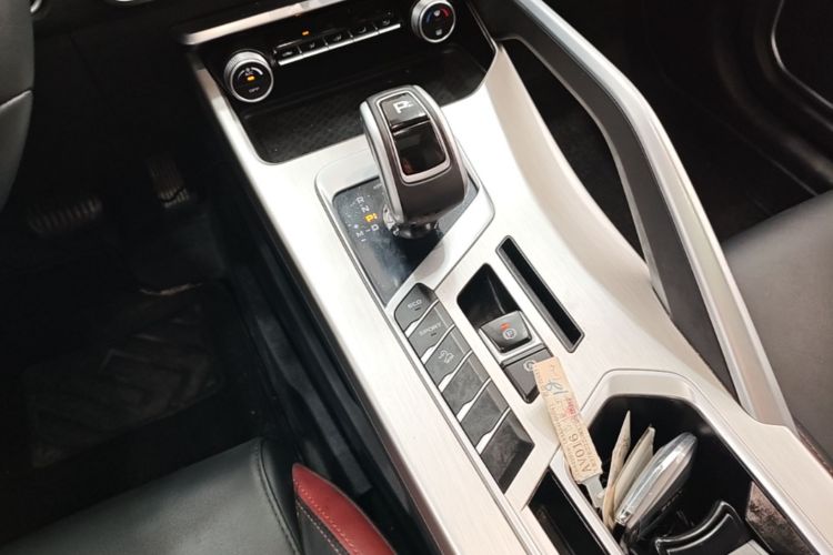 GEELY Coolray 2021 image de voiture #14
