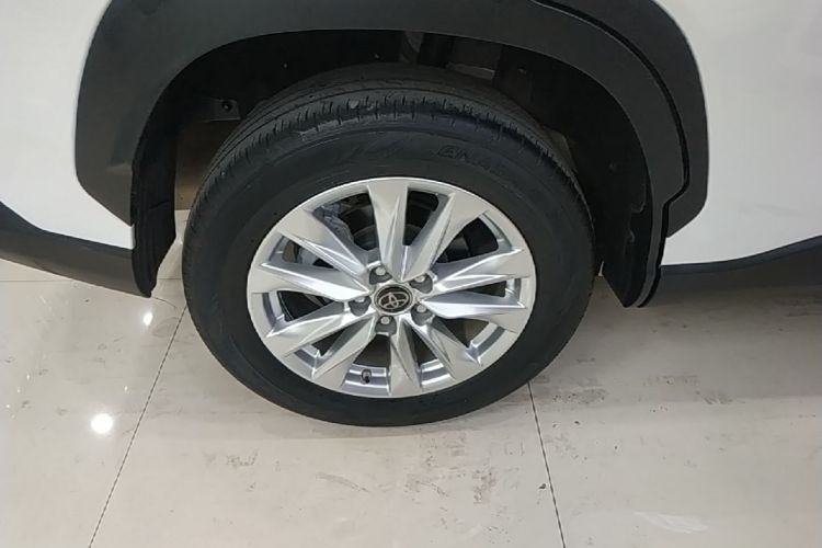 Toyota Corolla Cross 2024 car image #10