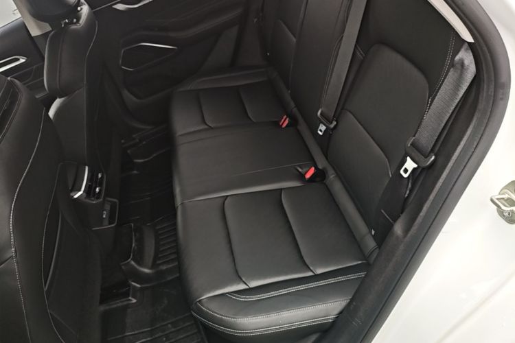 GEELY Emgrand 2023 #17 GEELY Emgrand 2023 صورة سيارة #17