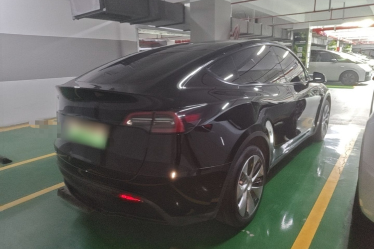 Tesla Model Y 2022 #7 Tesla Model Y 2022 car image #7