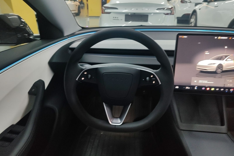 Tesla Model 3 2024 #16 Tesla Model 3 2024 immagine di auto #16