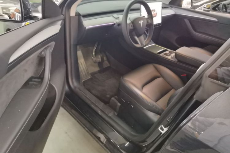 Tesla Model Y 2024 #16 Tesla Model Y 2024 immagine di auto #16