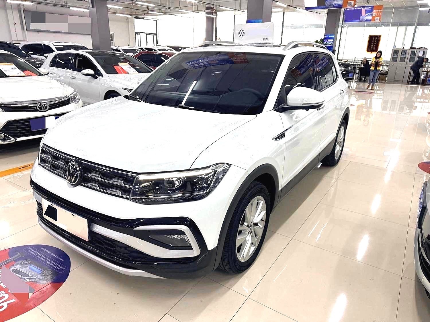 Volkswagen T-Cross 2022 car image 