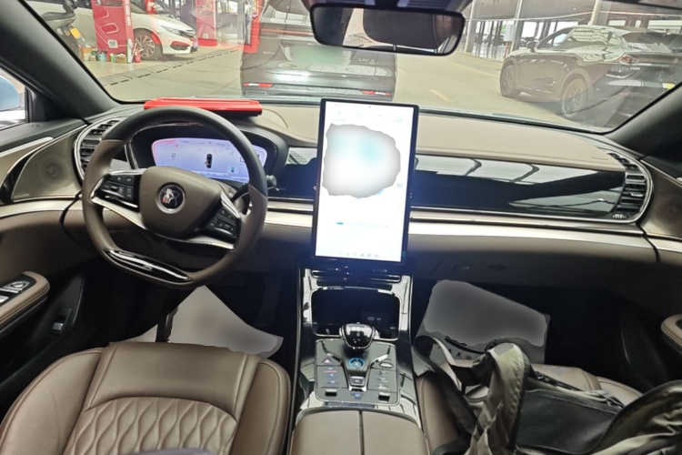 BYD Han 2023 car image #10