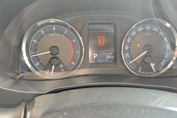 Toyota Corolla 2016 car image #13