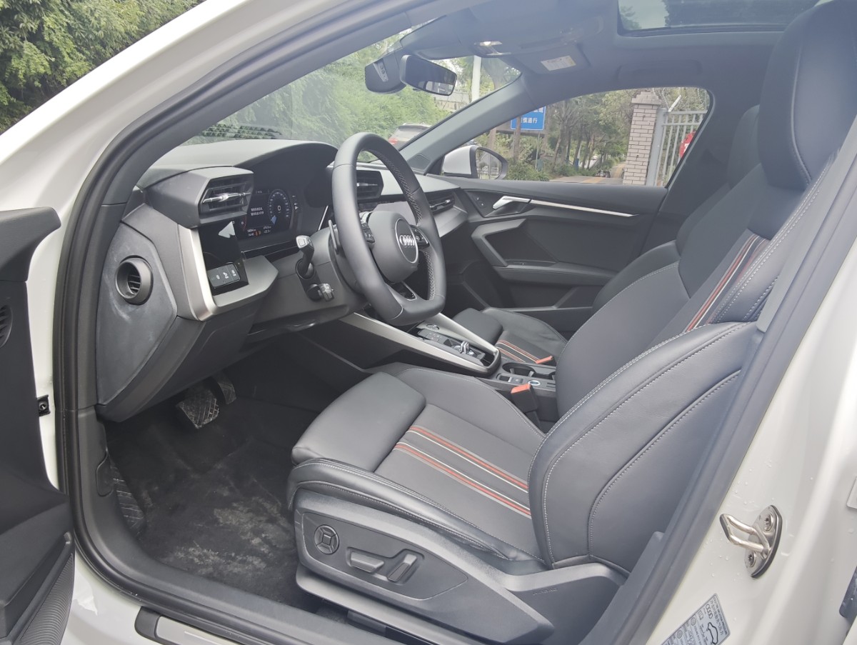 Audi A3 2023 car image #9