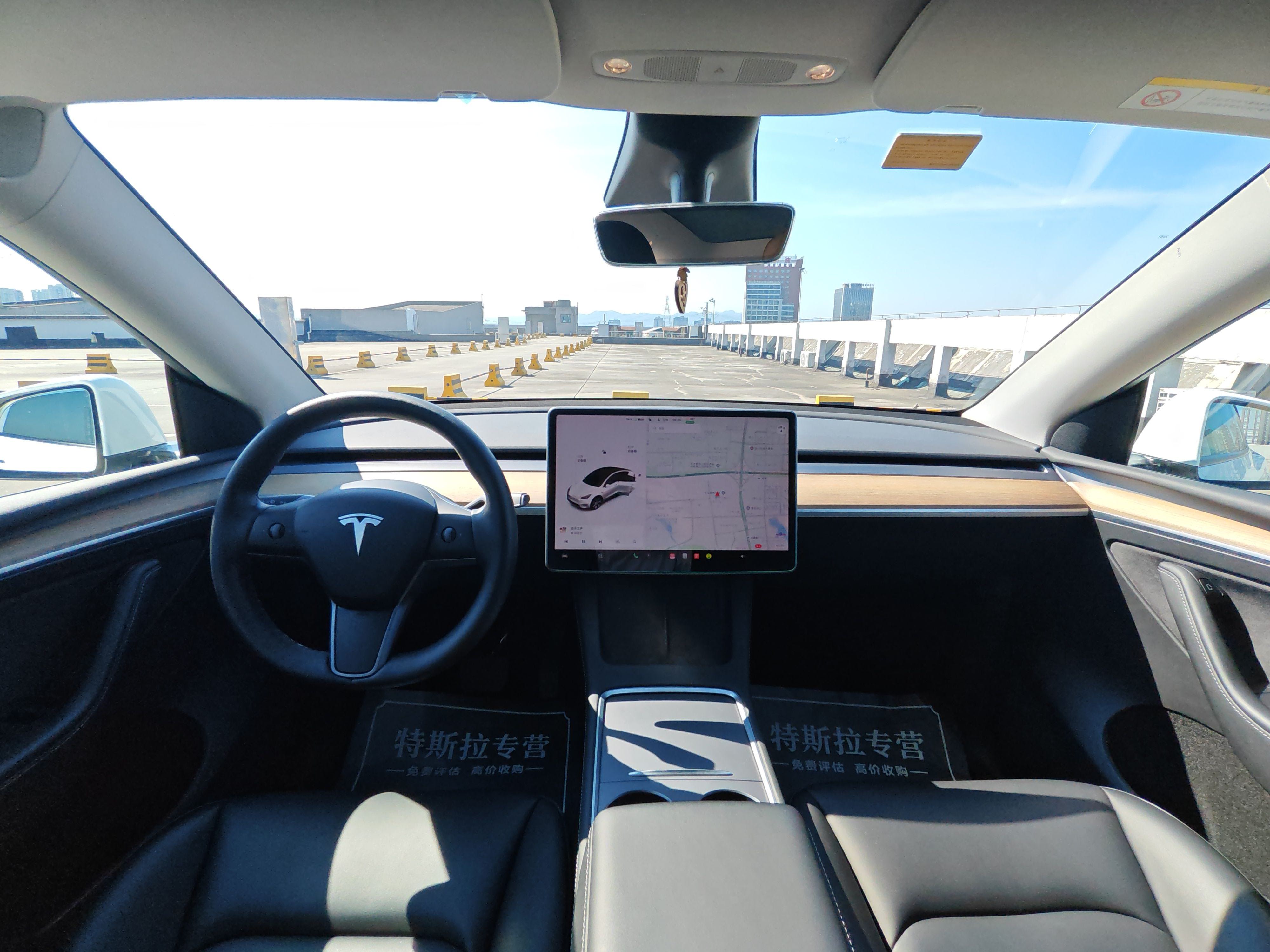 Tesla Model Y 2021 #5 Tesla Model Y 2021 car image #5