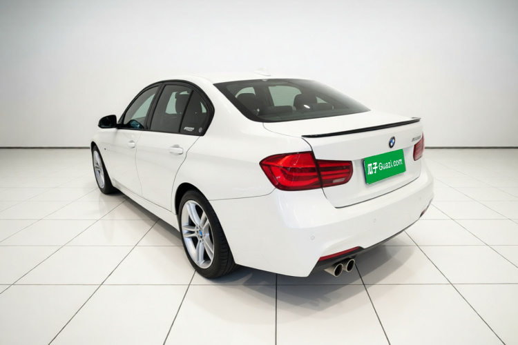 BMW 3 Series 2017 #5 BMW 3 Series 2017 car image #5