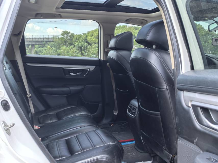 Honda CR-V 2019 car image #8