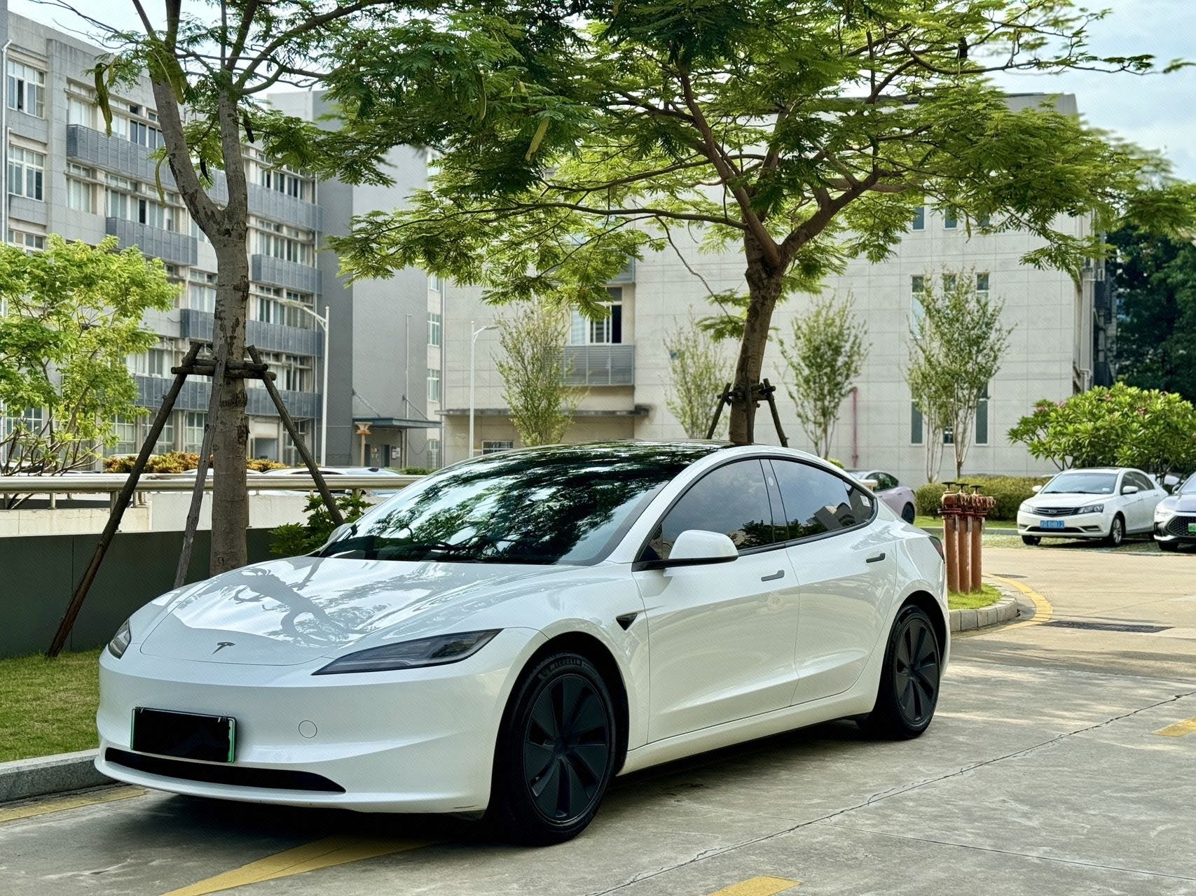 2024 2024 car image