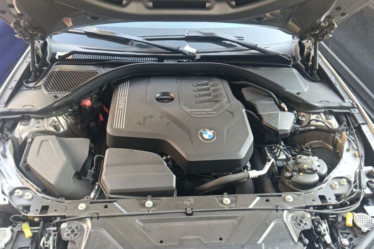 BMW 3 Series 2021 car image #22
