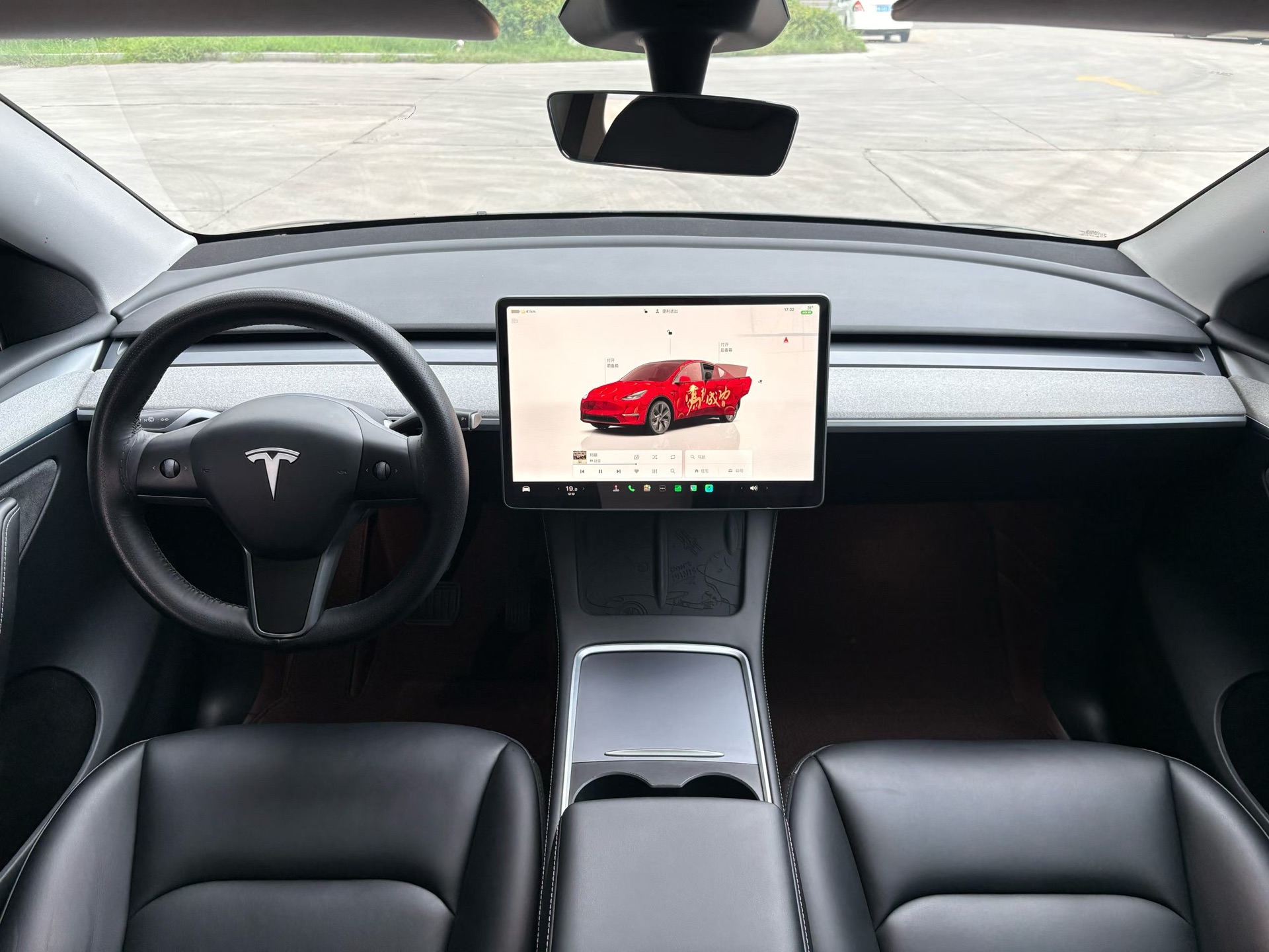 Tesla Model Y 2024 #3 Tesla Model Y 2024 car image #3